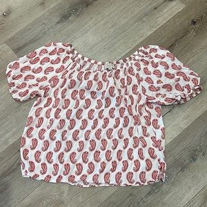 Red, pink, white parsley top